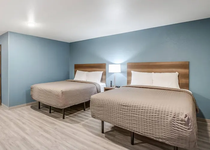 Woodspring Suites Novi Farmington