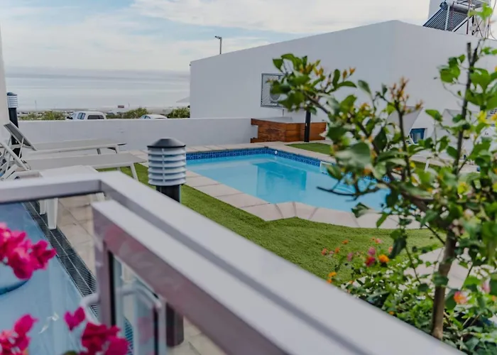 Paternoster Lodge