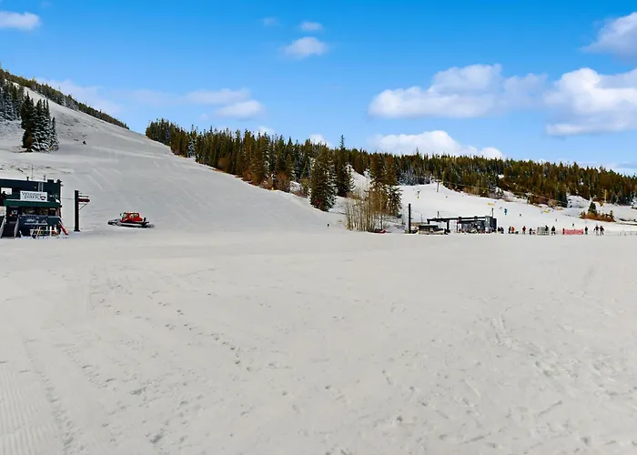 Ski-In Ski-Out Modern Mountain Condo