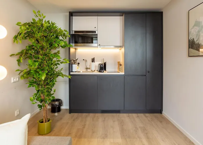 Limehome Duesseldorf Stresemannstrasse - Digital Access