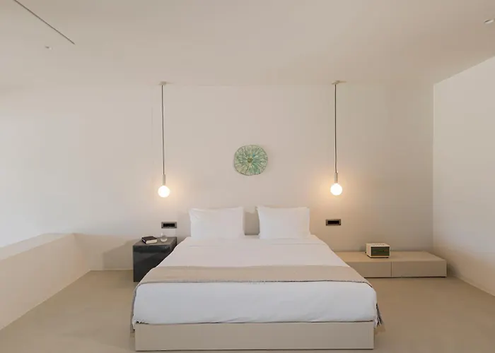 Santopaz Suites
