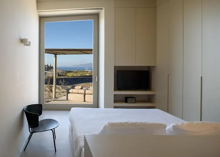 Santopaz Suites