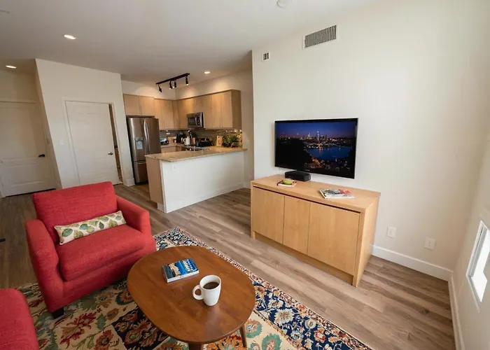 Modern Luxury Entire Apartments In The Heart Of Los Angeles
