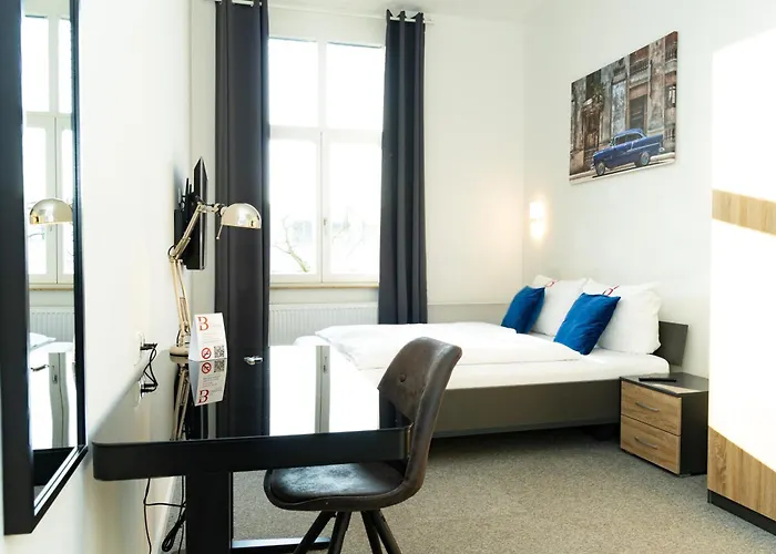Best Boarding House - Self Check-in - Kostenfreie Parkplätze