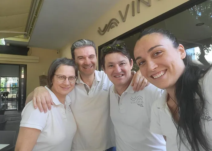 Vinsea Hotel