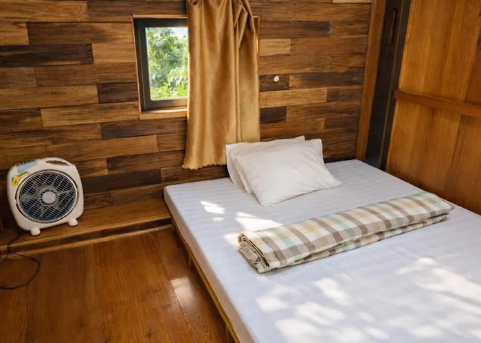 A Lử Homestay, Trek,Bus&Motobirke Yên Bái