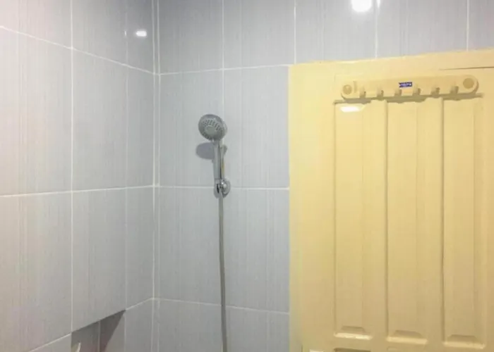 Oyo 93169 Bnb Homestay
