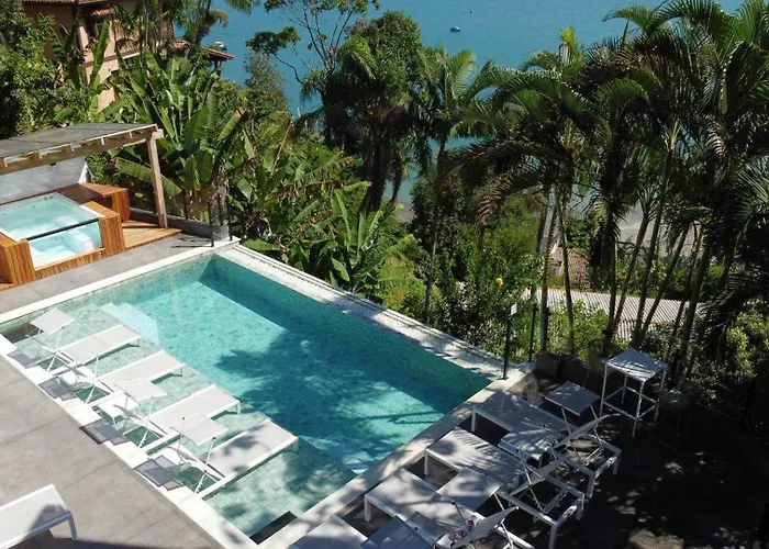 Catalina Hotel