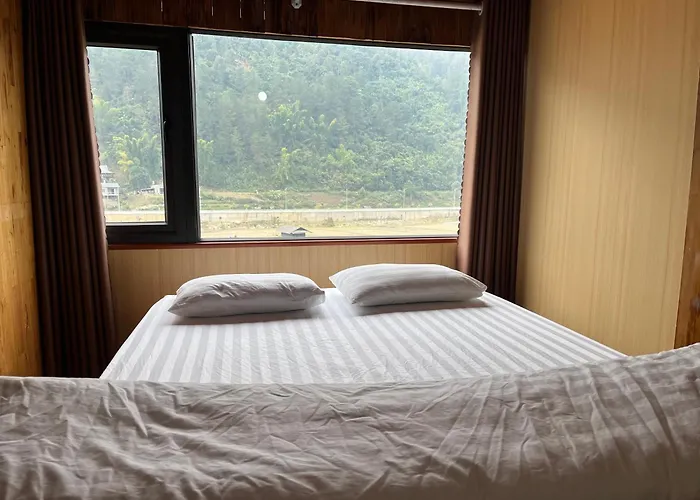 Homestay Hoa Thao - Bus ,Trek & Motorbike