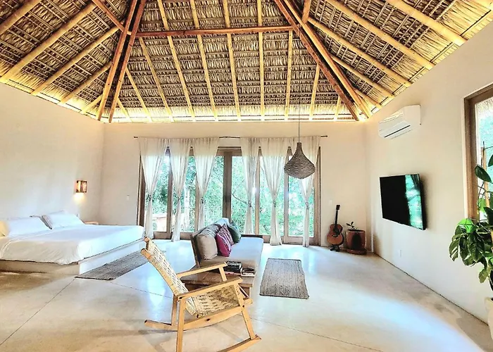 Yam Hotel