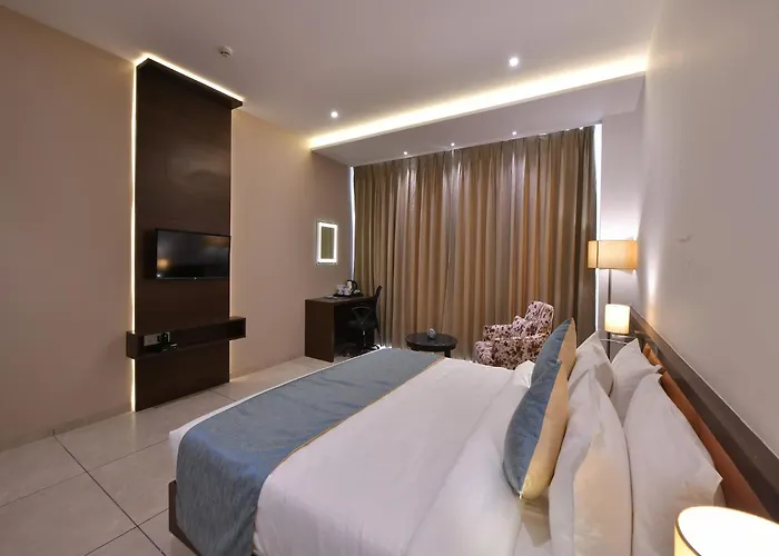 Clubhouse Hotel Morbi By Checkin
