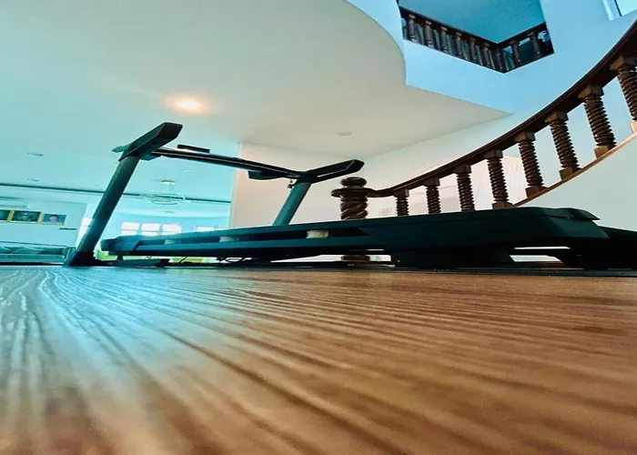 Lestari Inn Boutique Residence Self- Check-In Homestay - Private Parking