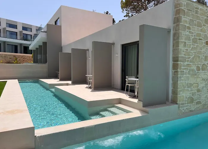 Phos Hotel Adults Only