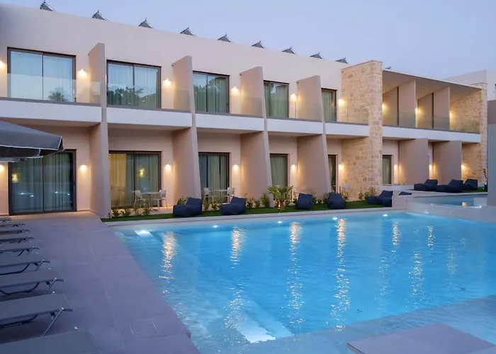 Phos Hotel Adults Only