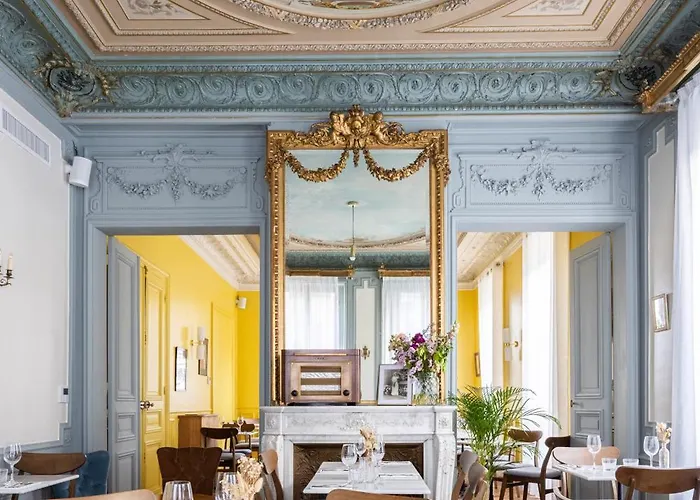 Le Charmant Hôtel