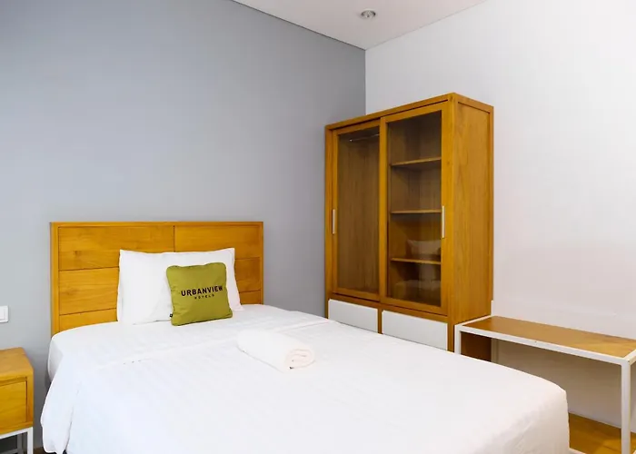 Urbanview Code Riverstay Yogyakarta