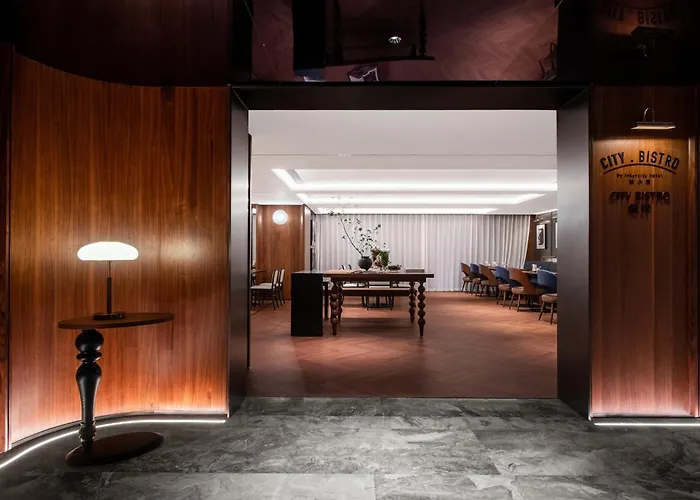 Intercity Hotel Yantai Binhai Square