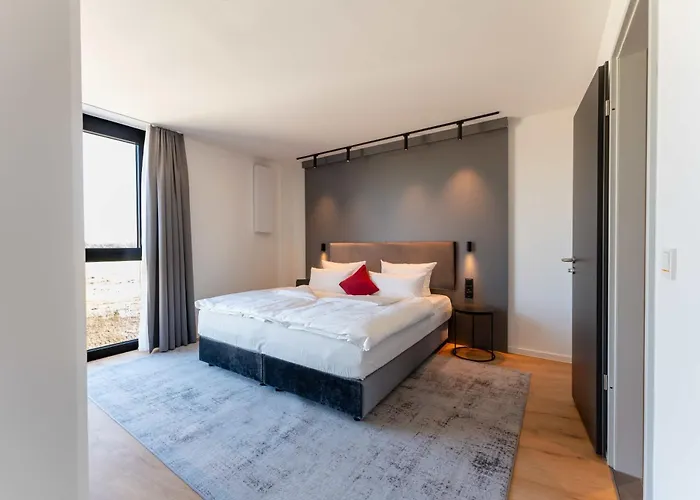 Frames Hotel GmbH