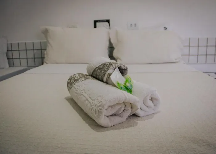 Hotel XV