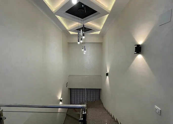 Ohu Palace Hotel