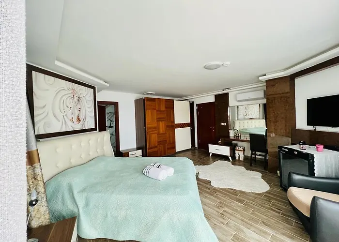Ella Willa Suite House Butik Otel