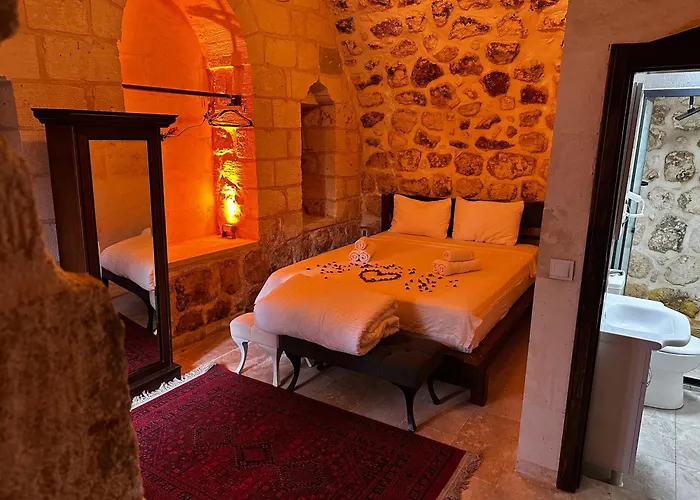 ŞAHMERAN HOTEL&Cafee
