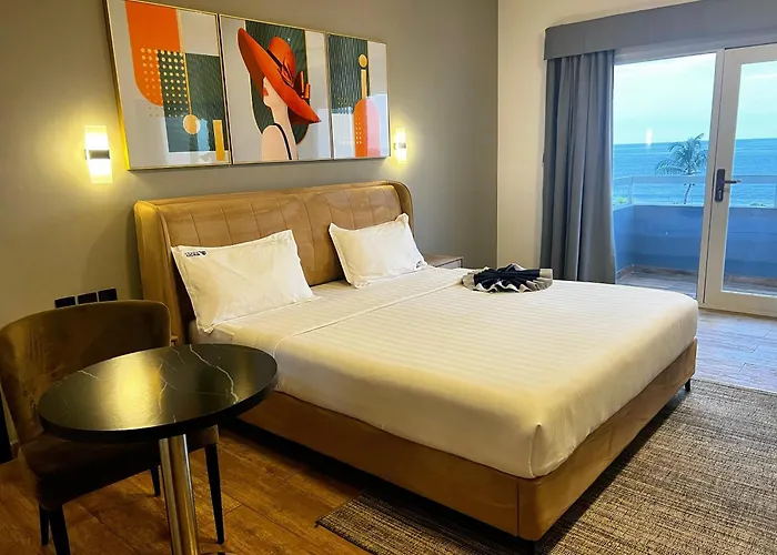 Hotel Midotel Seaview