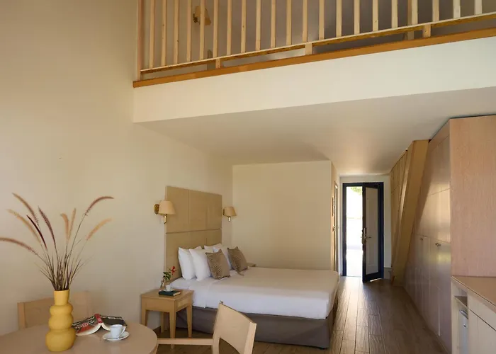 Kiotari Miraluna Beach Resort