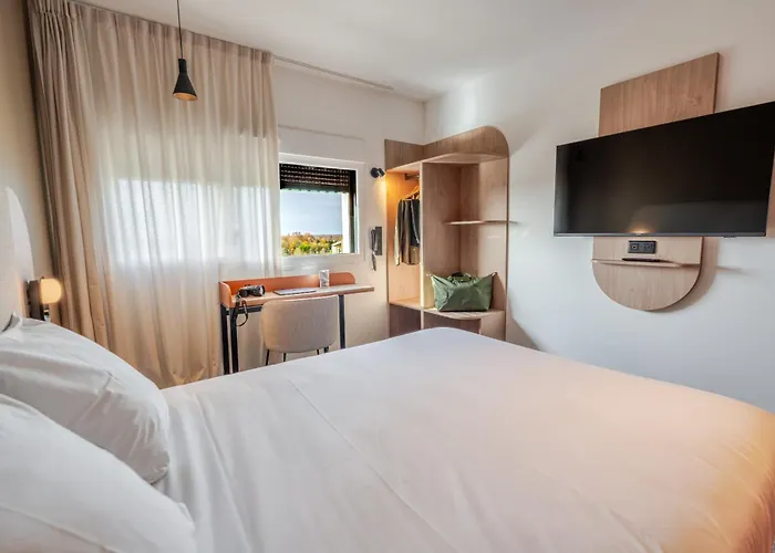 Hotel Akena Chalons-En-Champagne