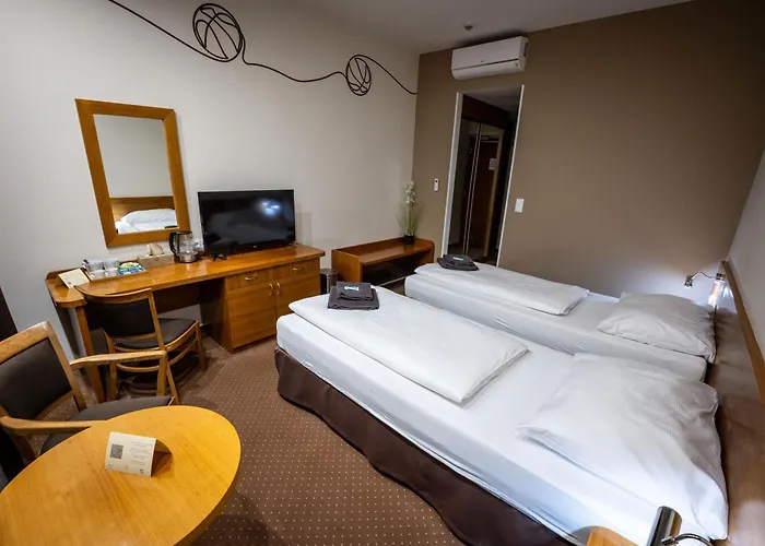 Hotel Opava - Free Parking