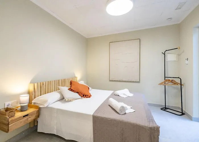 Carmen Beach Hostel Cullera