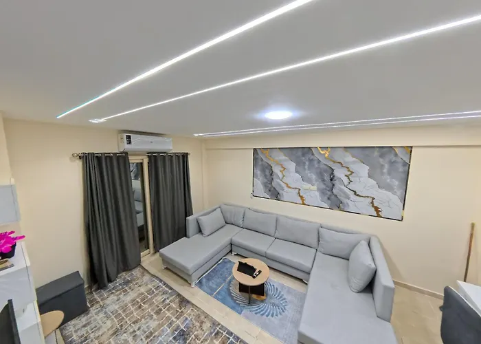 New Chalet With Sea View And Private Beach Access 82M