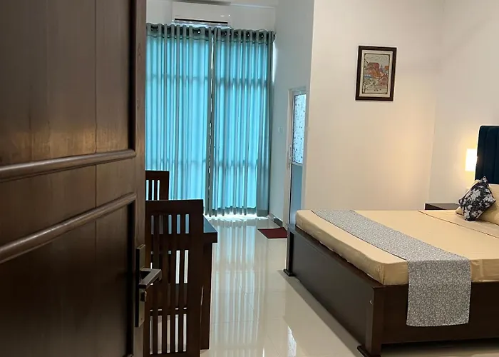 Golden Pearl Reception Hall & Hotel