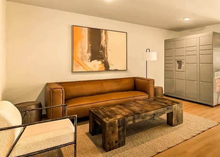 Livaway Suites Portland- Scarborough
