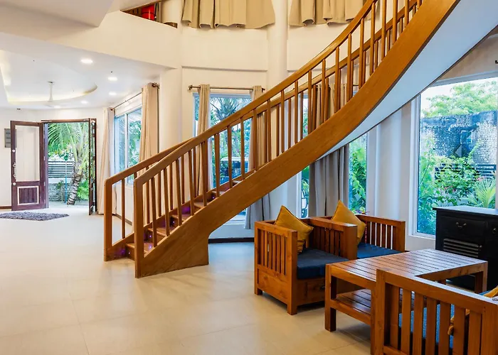 Handhu Runbaa Inn - Dhangethi