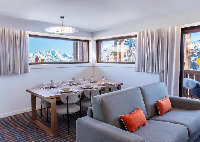 PopAlp la Plagne - Hôtel et Restaurant