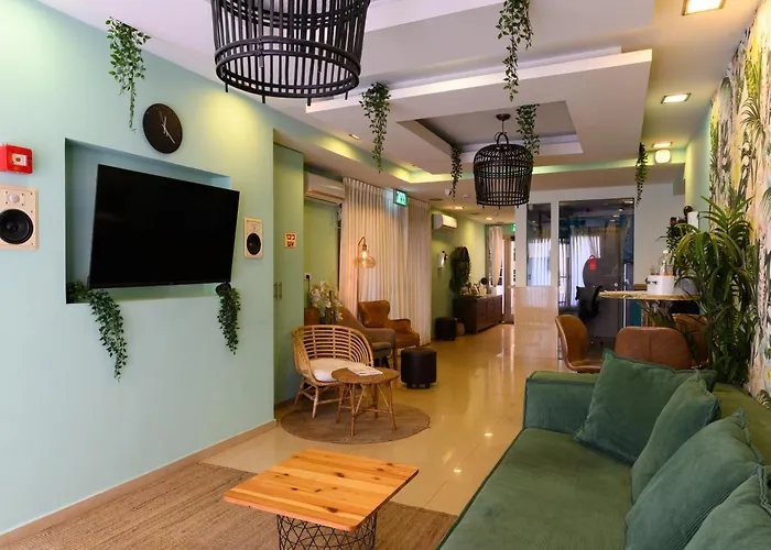 Marina Beach Hotel