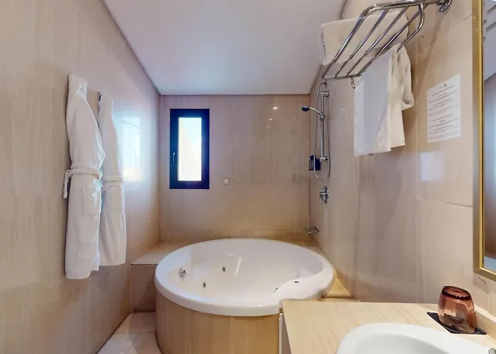 Azz Merida Medea Hotel