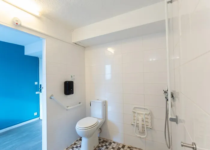 Brit Hotel Essentiel Tours Nord