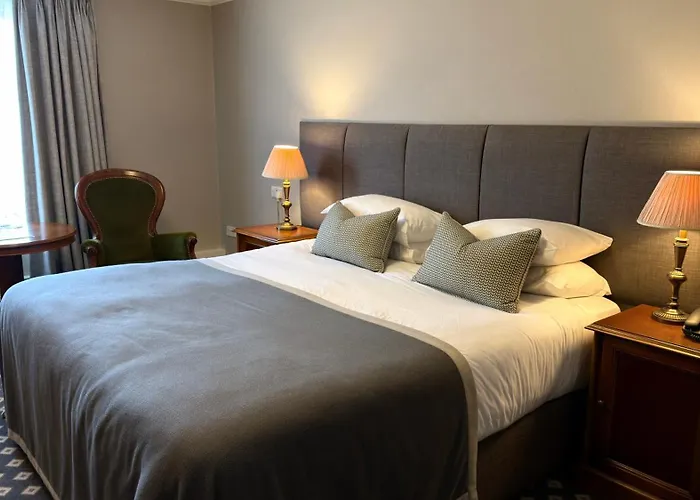 Meadowlands Hotel