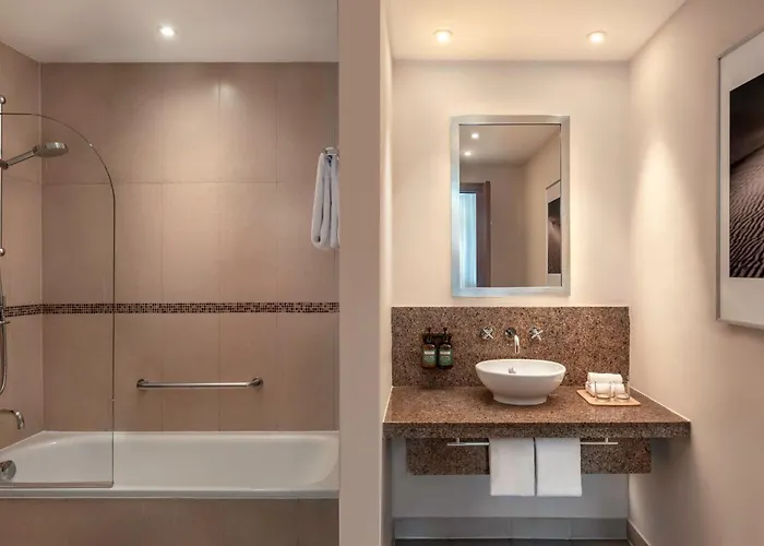 Staybridge Suites Yas Island Abu Dhabi By Ihg