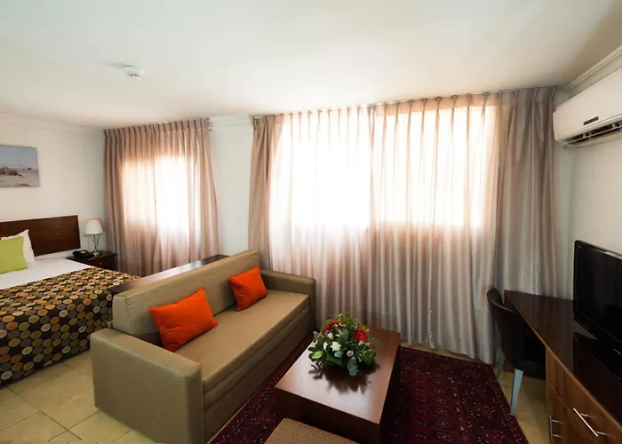 Ramon Suites By Smart Hotels