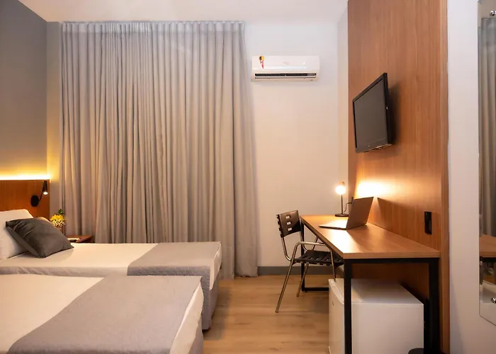Delcas Hotel