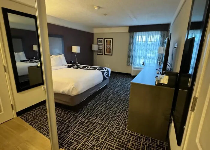La Quinta By Wyndham Cincinnati Airport Florence