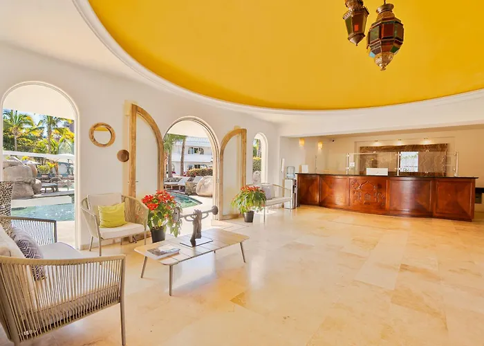 Hotel&Suites El Moro