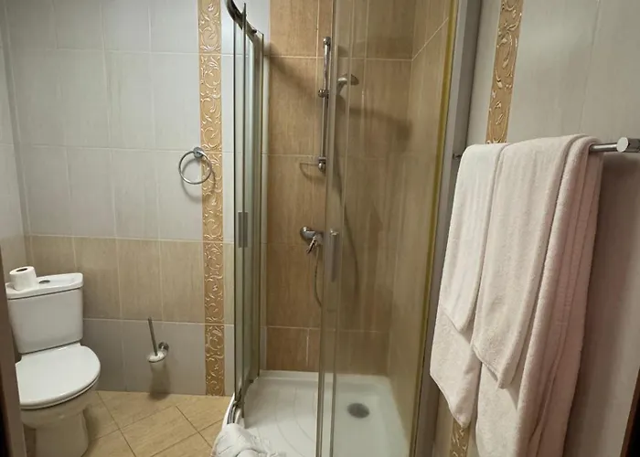 Charda Hotel
