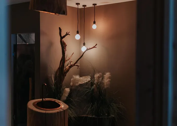 B&B Hotel Mirabel