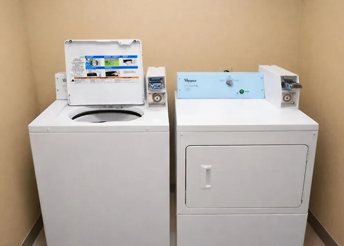 Holiday Inn Express Hotel & Suites St. Paul - Woodbury By Ihg