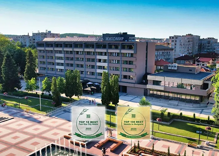 Jitomir Hotel