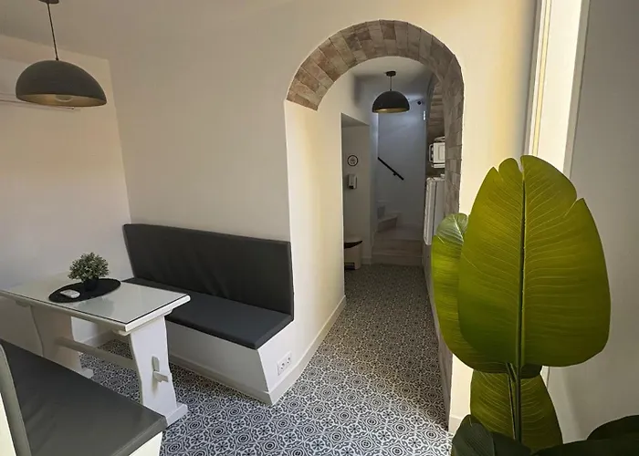 Cool Guest House